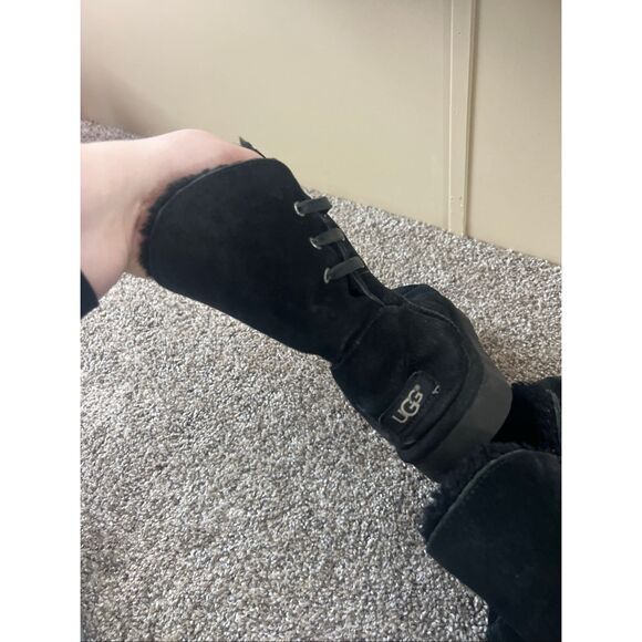 Black Ugg Boots Woman’s Size 8 Flawed Marks Stains Deformed - Picture 10 of 16